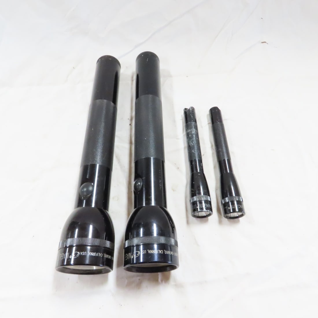 Carlyle CL801 Work Light & 4 Mag-Lite Flashlights - 7