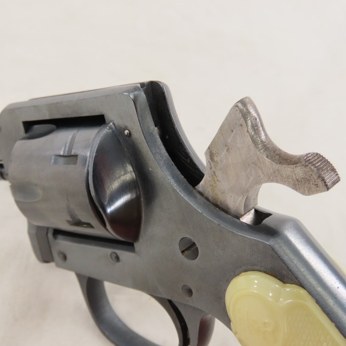 H&R Model 732 Side Kick .32 S&W Long Revolver - 5