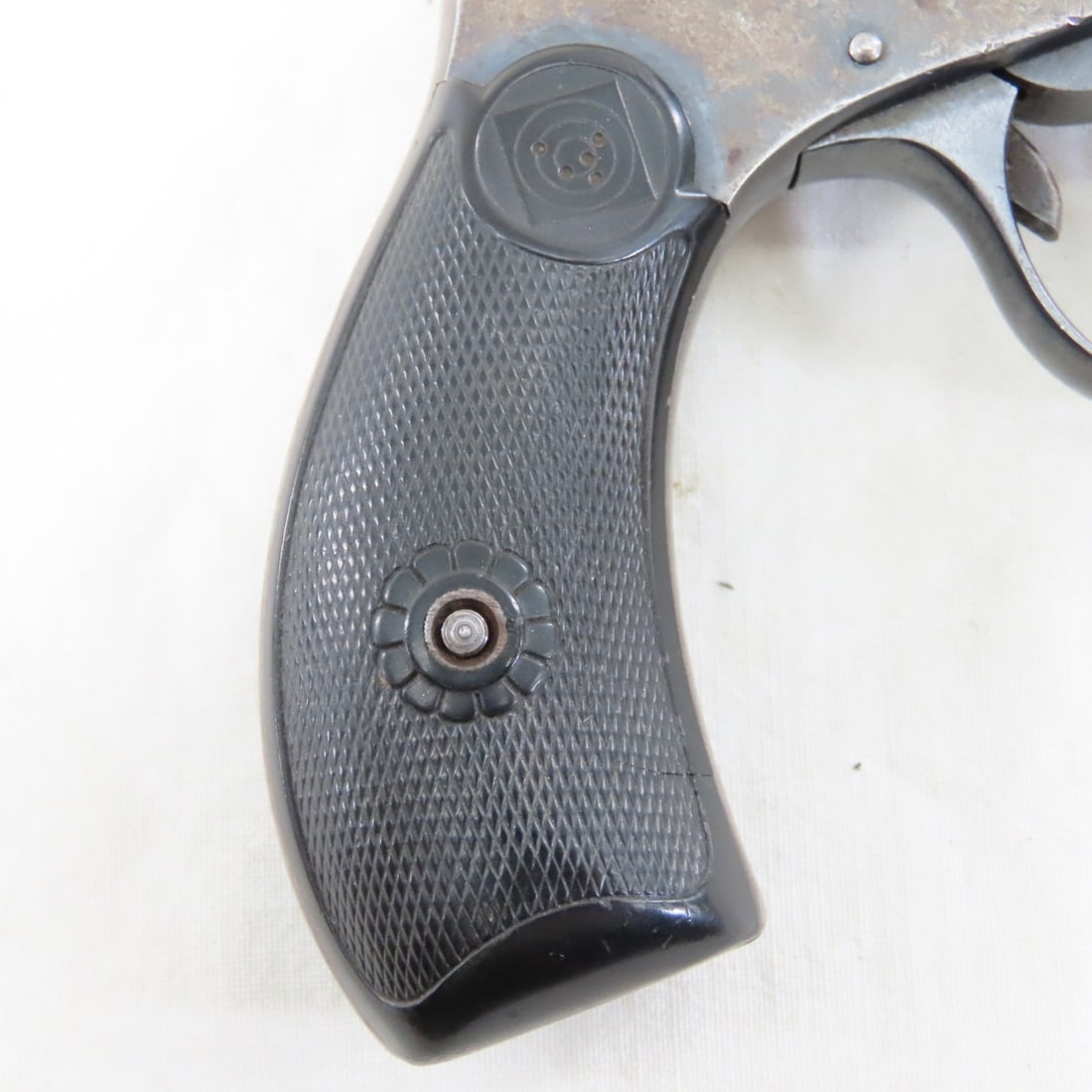 Harrington & Richardson 1906 .22 RF Revolver - 10