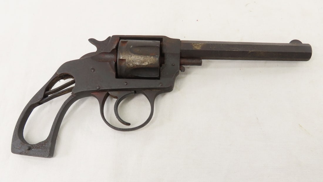 Hopkins & Allen Double Action No 6 Revolver .32S&W: Hopkins & Allen Double Action No 6 Revolver .32S&W - SN# 143, 6 shot, 4.5" octagon barrel, round front blade sight, not functioning, cylinder spins freely, trigger and hammer are stuck. Manufactured