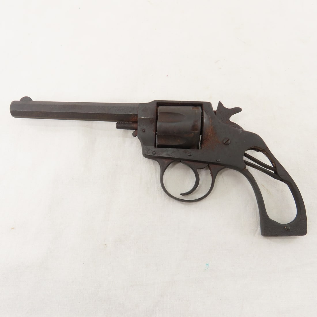 Hopkins & Allen Double Action No 6 Revolver .32S&W - 2
