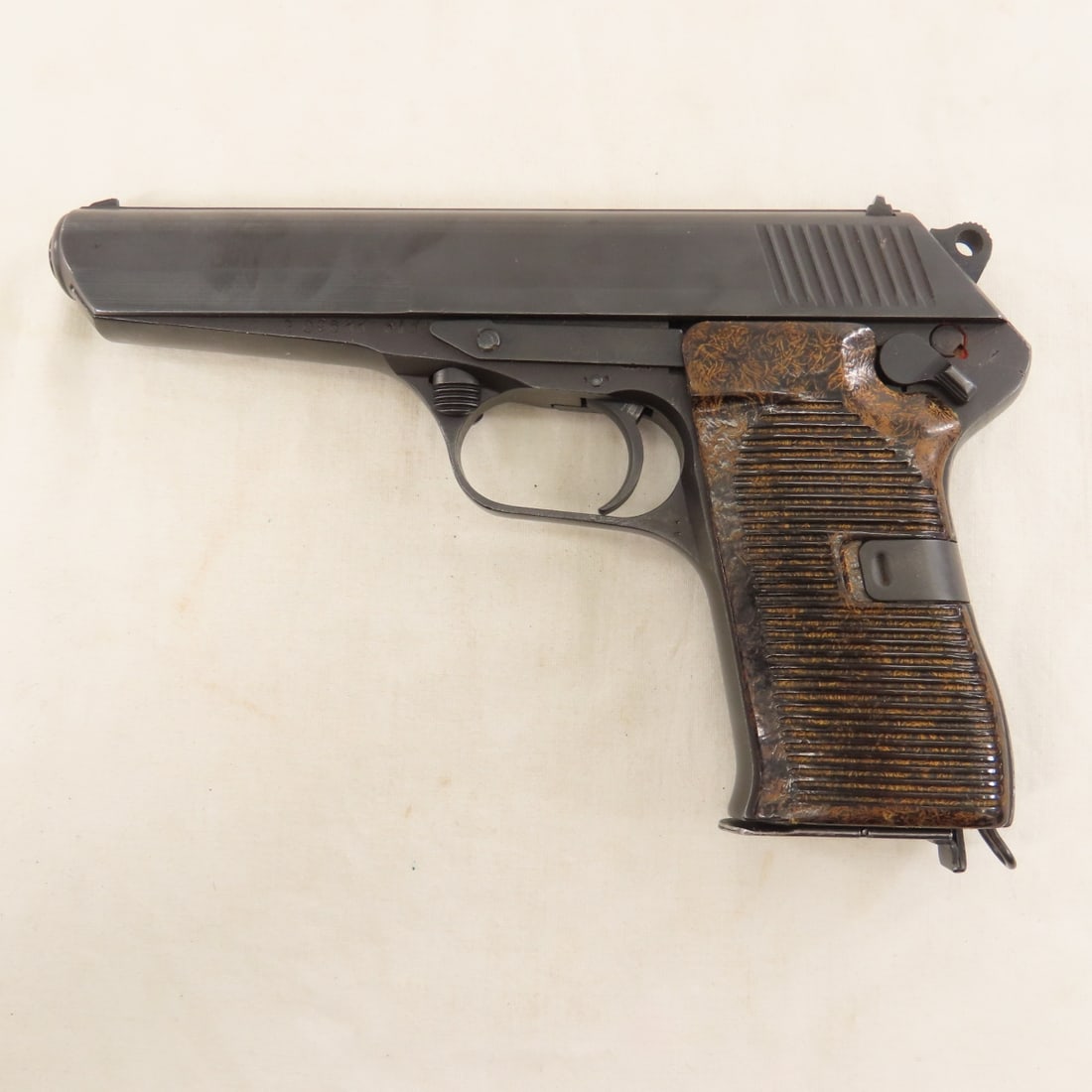 Czech Ceska Zbrojovka vz.52 7.62 Tokarev Pistol - 3