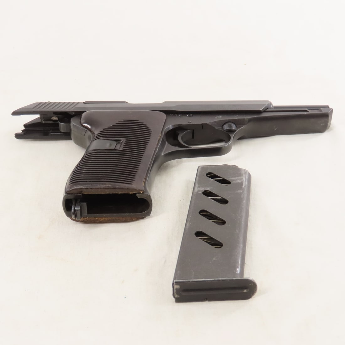 Czech Ceska Zbrojovka vz.52 7.62 Tokarev Pistol - 6