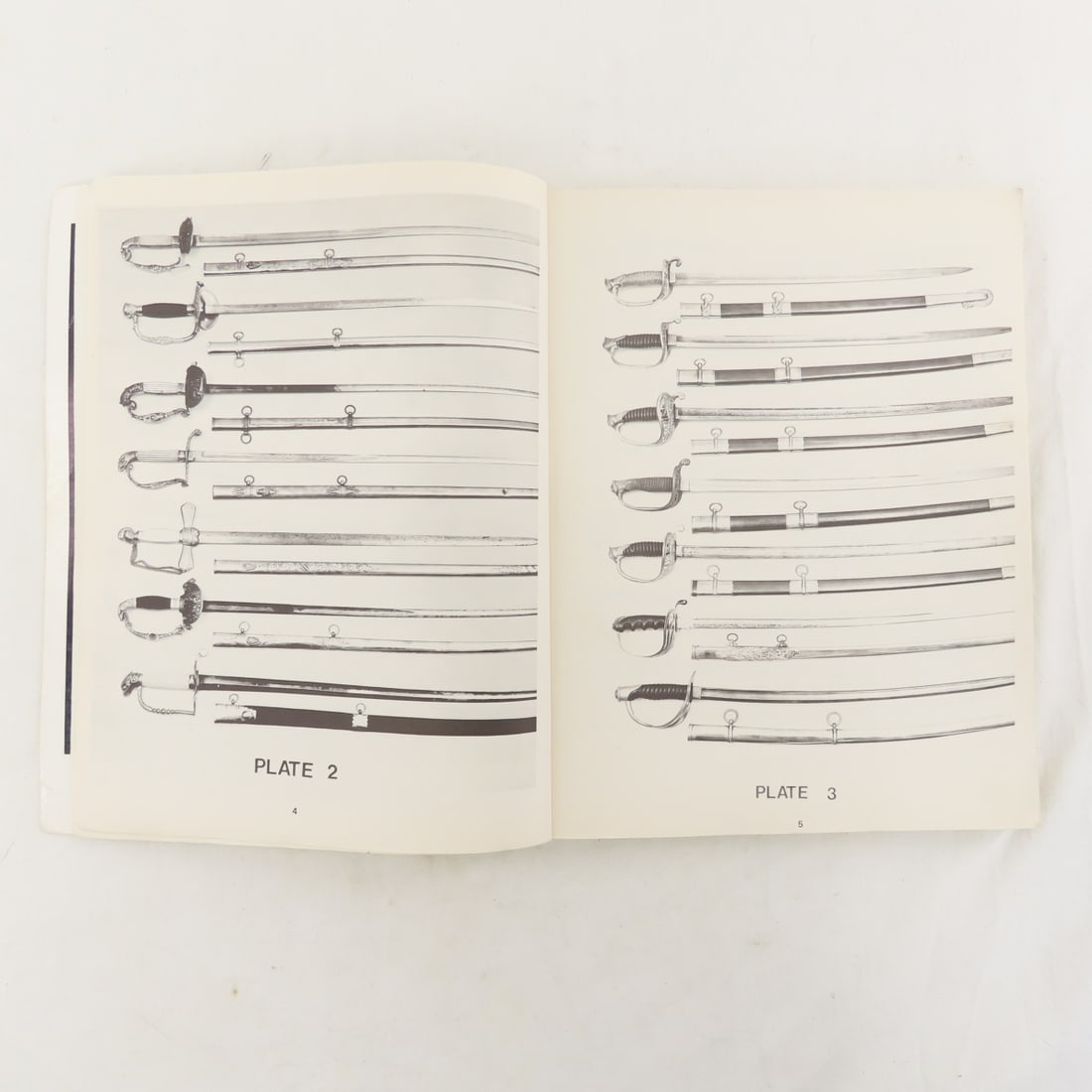 House of Swords & Militaria Catalogs and More - 4