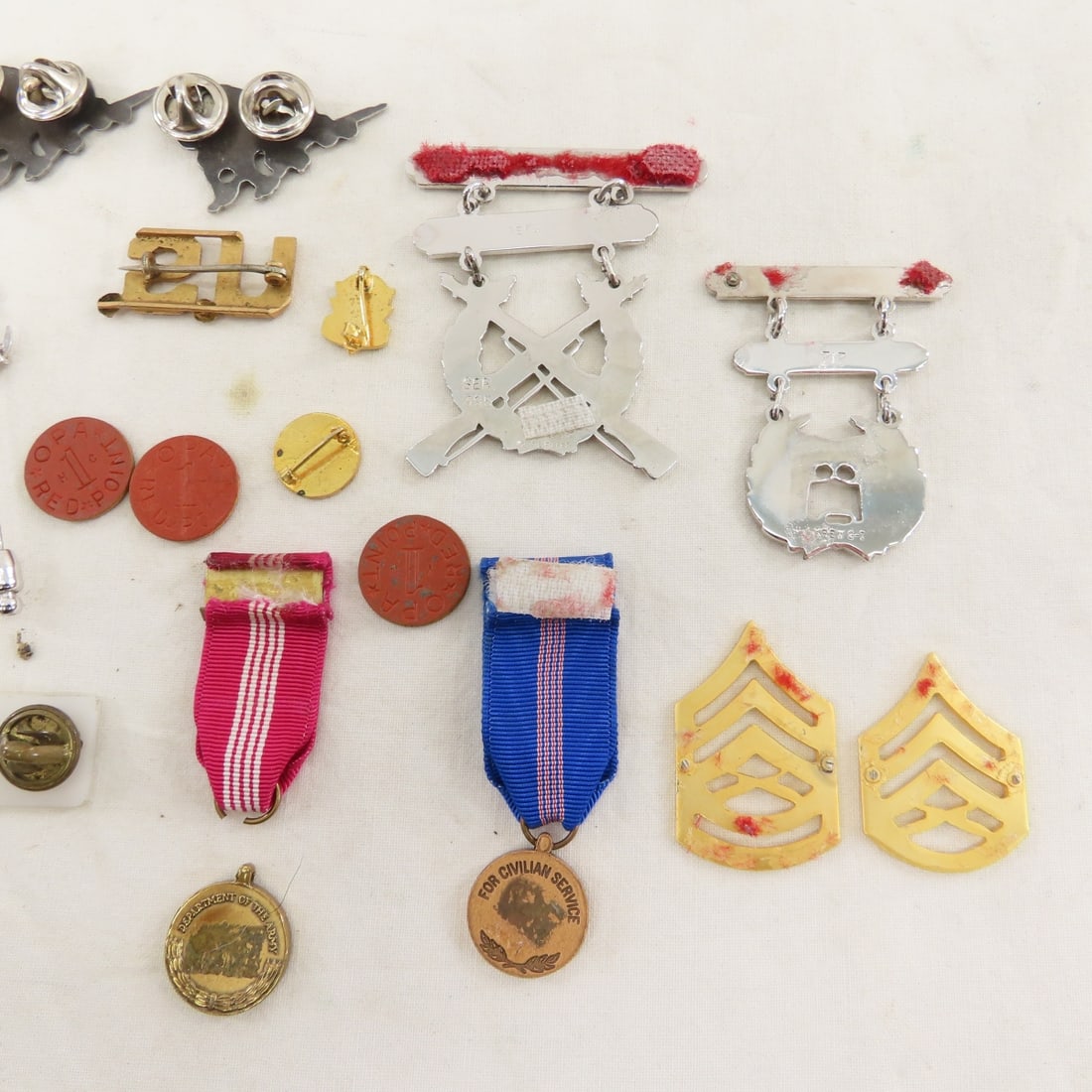 Vintage & Modern Militaria Insignia Pins & Patches - 7