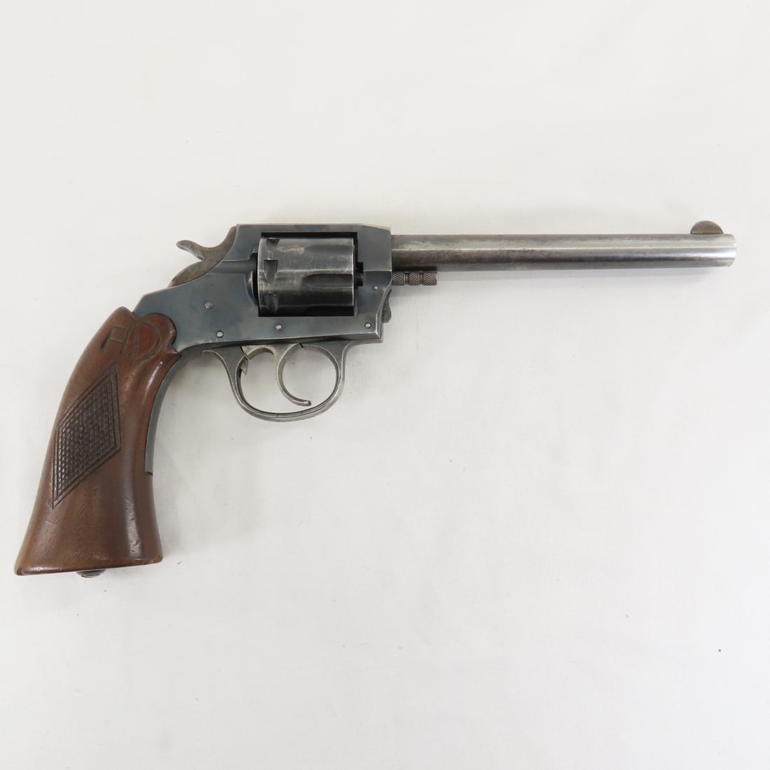 Iver Johnson Target Sealed 8 .22 RF Revolver - 2