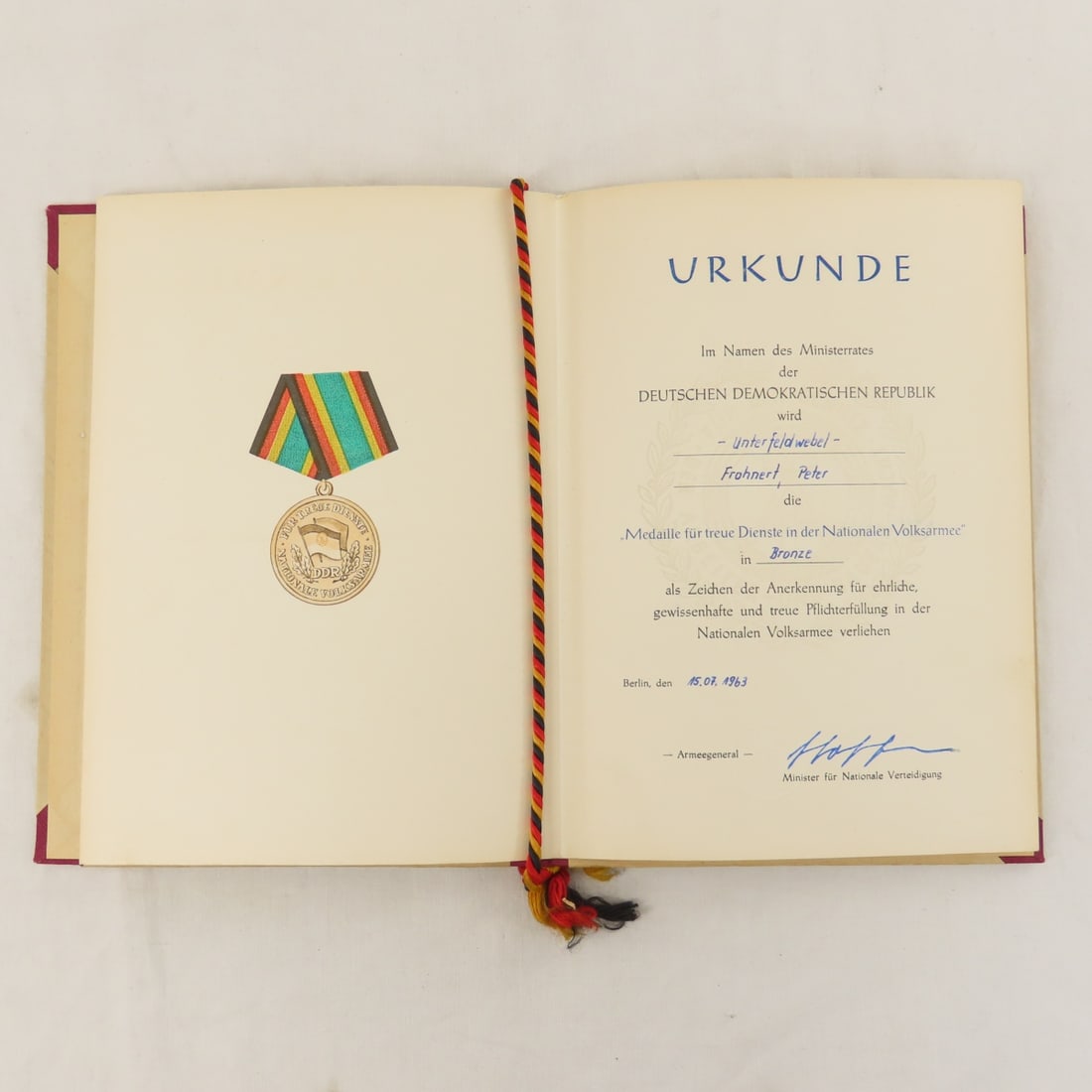 1963-81 East German Medals & Certificates - 9