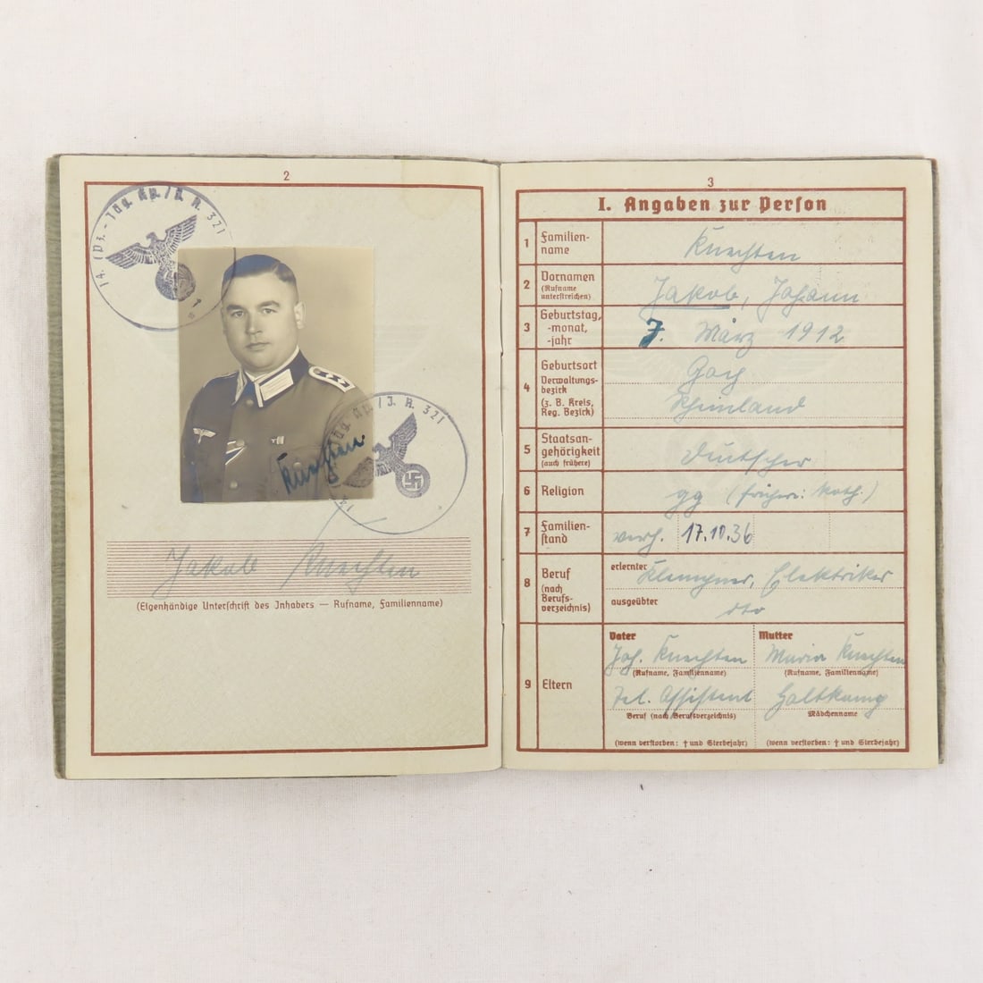 WWII German Soldier Military Record Book & More - 4