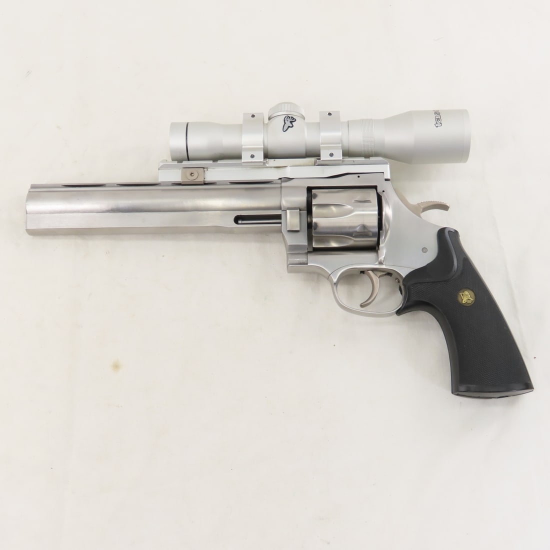 Dan Wesson .44 Magnum CTG Revolver with Scope - 3