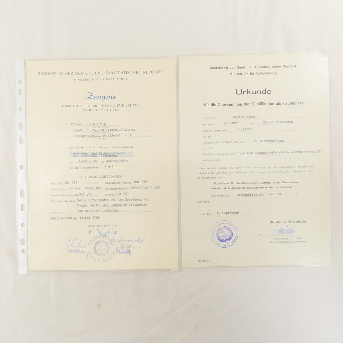 WWII German & East German Documents & Certificates - 4