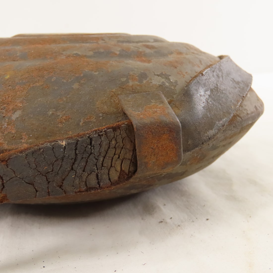 US Model 1858 Bullseye Canteen- all original - 9
