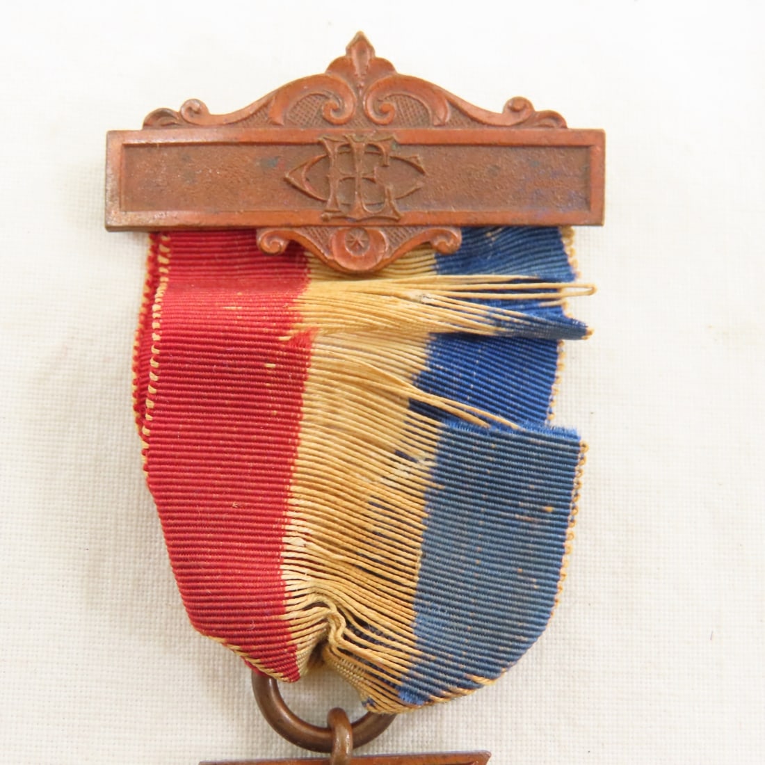 Civil War Bone Dice, Women's Relief Medal & More - 3