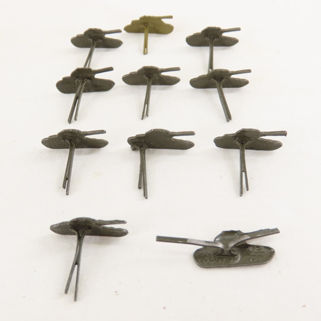 23 Soviet Military Emblem Tank Lapel Pins - 10