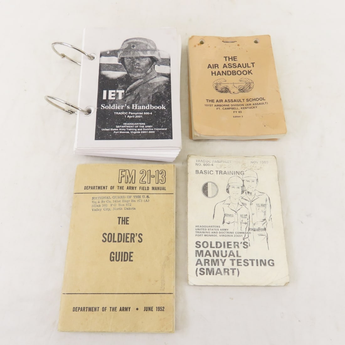 Collection of US Military Handbooks & Guides - 10