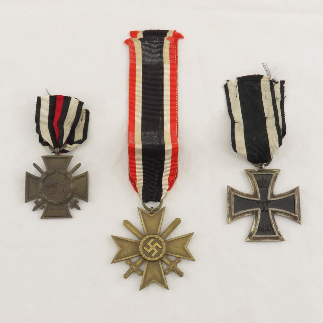 3 German Medals, 1914 Iron Cross, Hindenburg Cross (1 of 14)