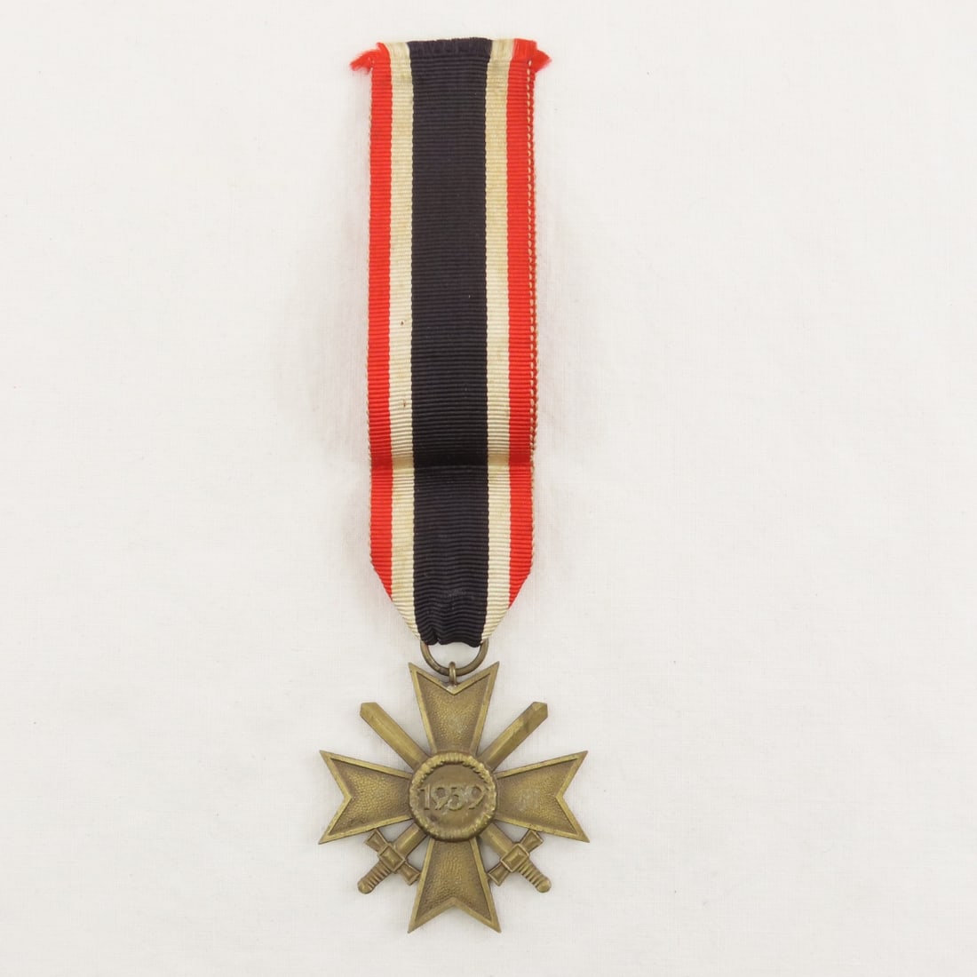 3 German Medals, 1914 Iron Cross, Hindenburg Cross - 4