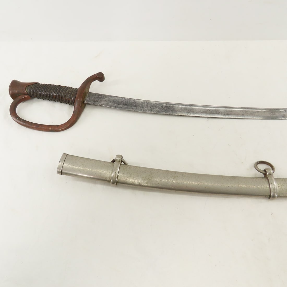 US Civil War Artillery Sword & Scabbard - 3