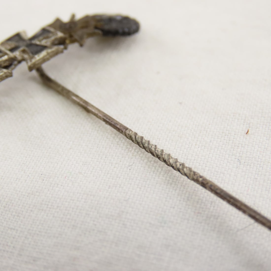 1939 Clasp to the Iron Cross with Ribbon, Stickpin - 8