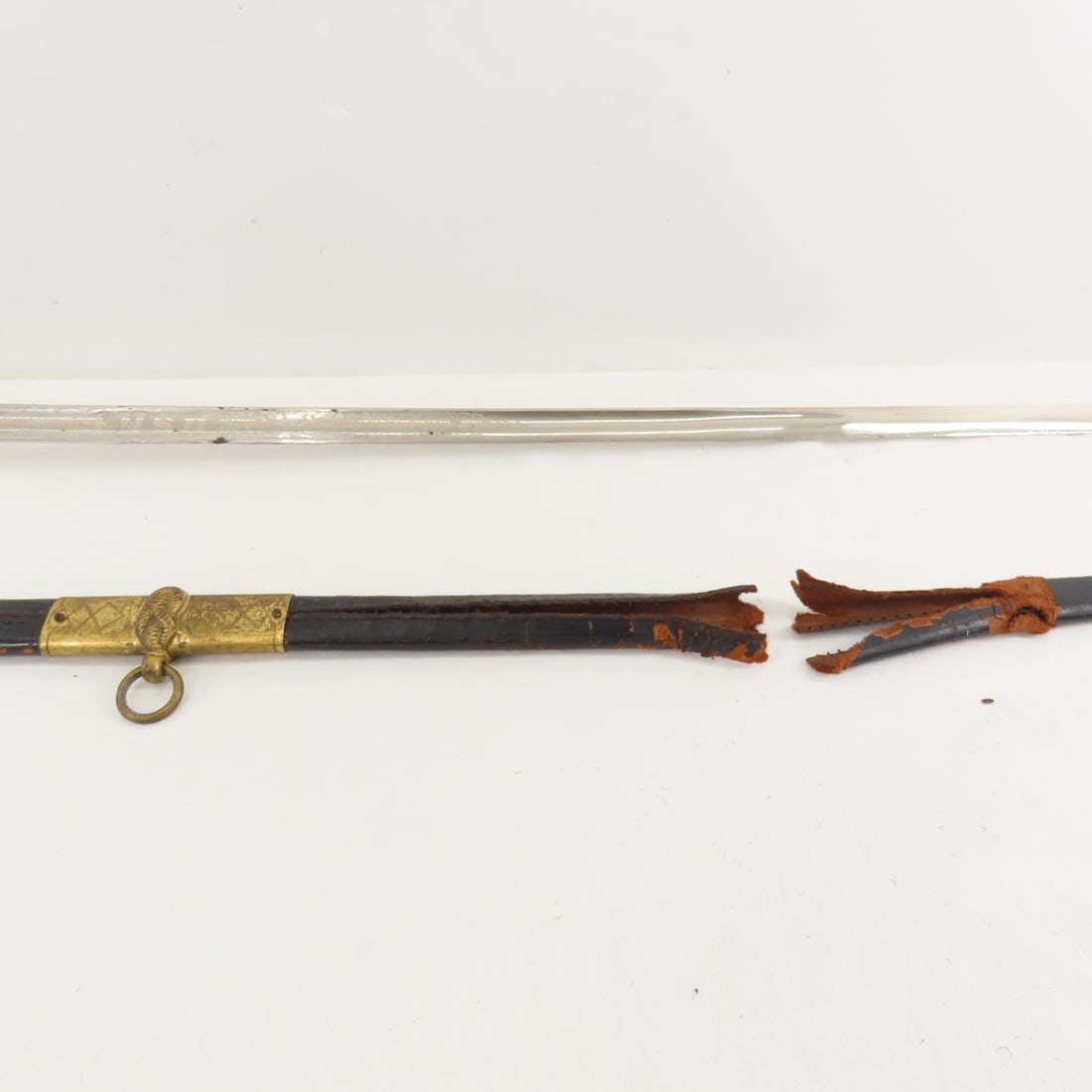 USN Model 1852 Officer's Sword & Scabbard - 4