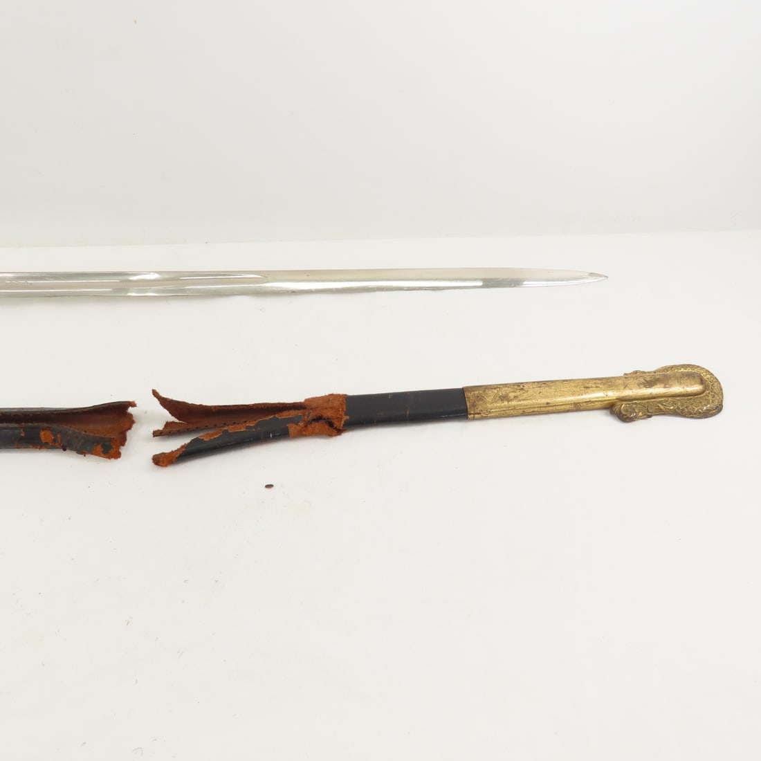USN Model 1852 Officer's Sword & Scabbard - 5