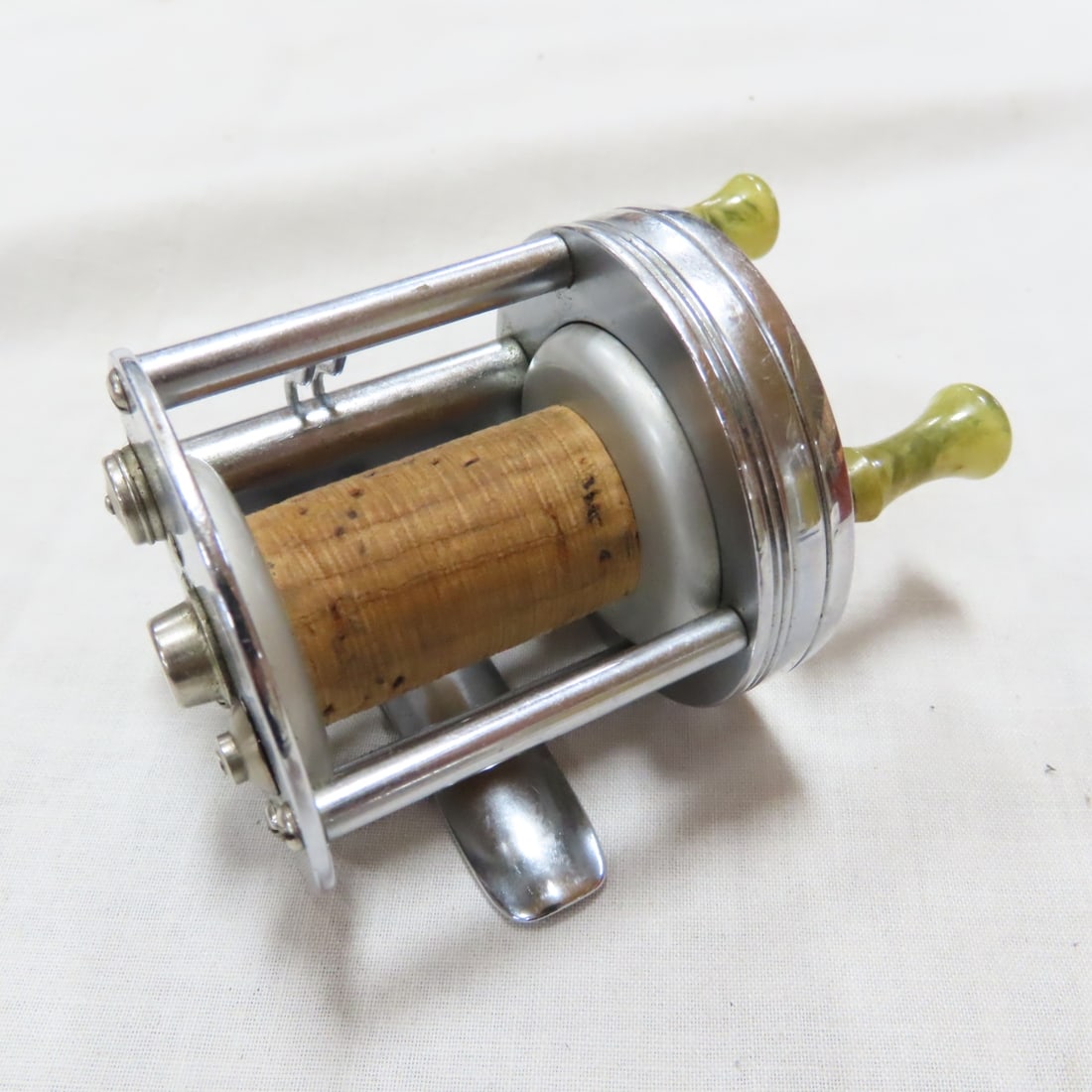 Vintage Shakespeare Outfit No. 6 Rod & Reel, Box - 6