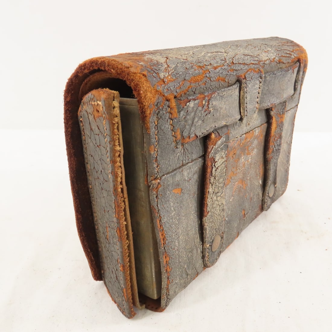 Civil War US Leather Cartridge Pouch & Flask - 11
