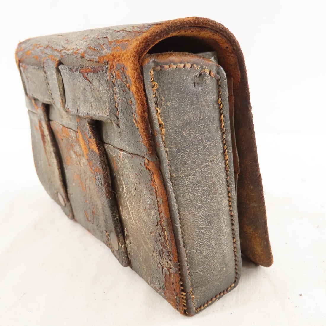 Civil War US Leather Cartridge Pouch & Flask - 12