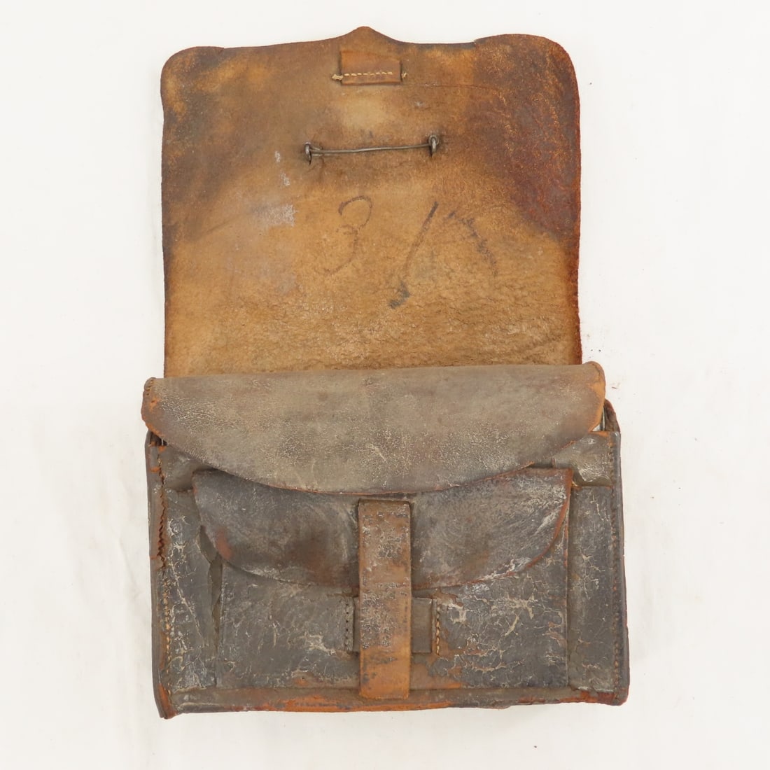 Civil War US Leather Cartridge Pouch & Flask - 8