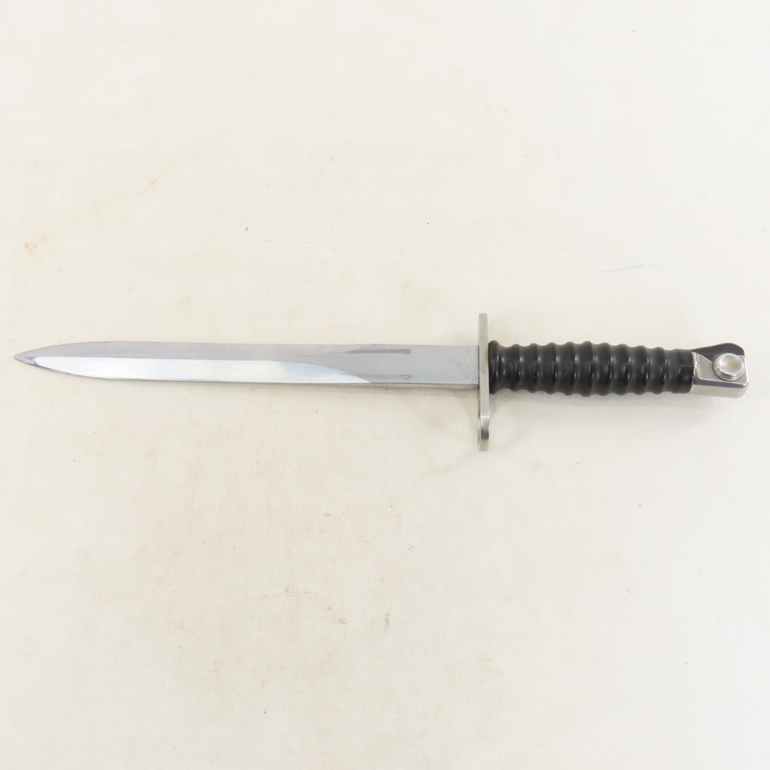 Late Wenger Swiss Army M57 & Turkish M5 Bayonets - 7