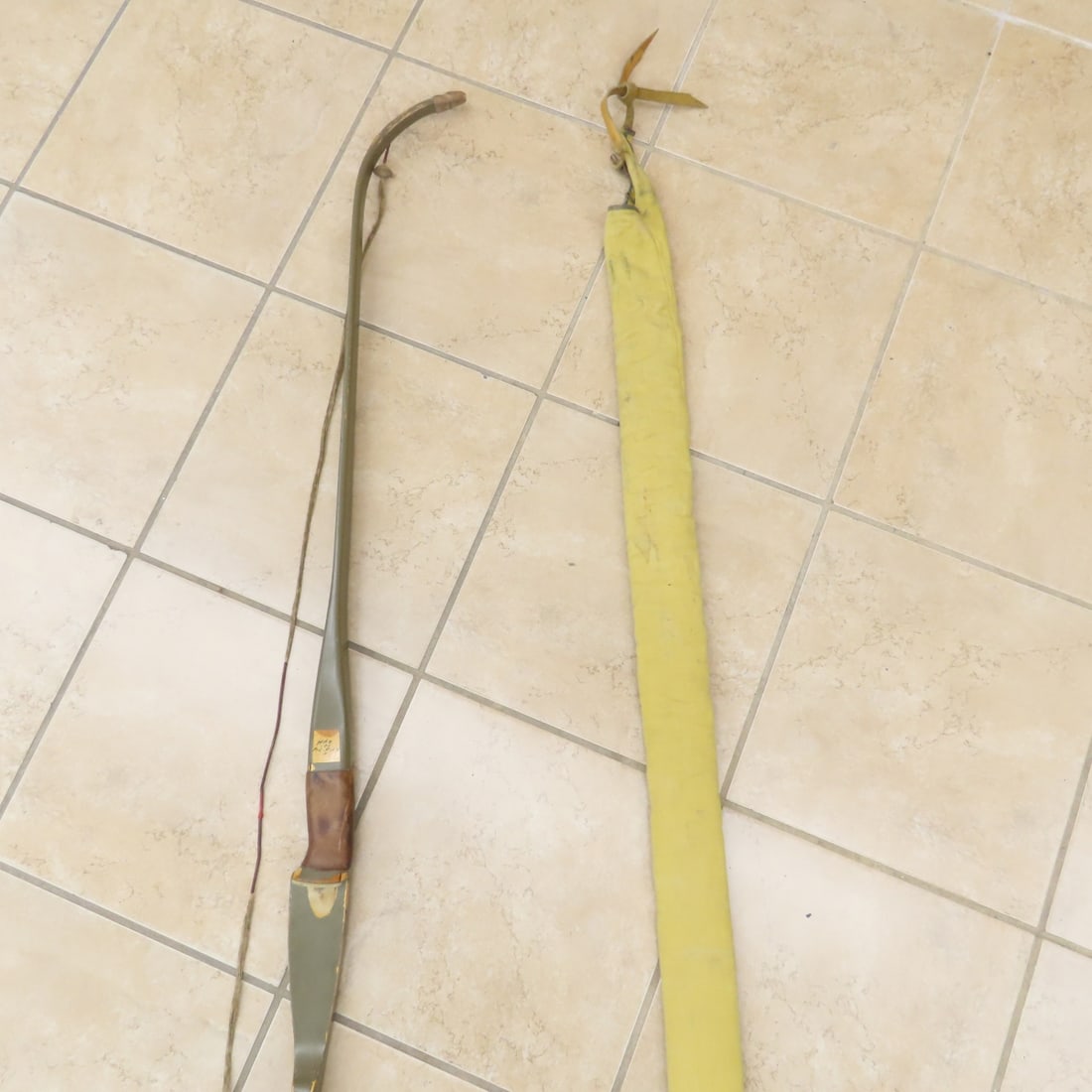 Vintage Fred Bear Kodiak Special Recurve Bow - 2