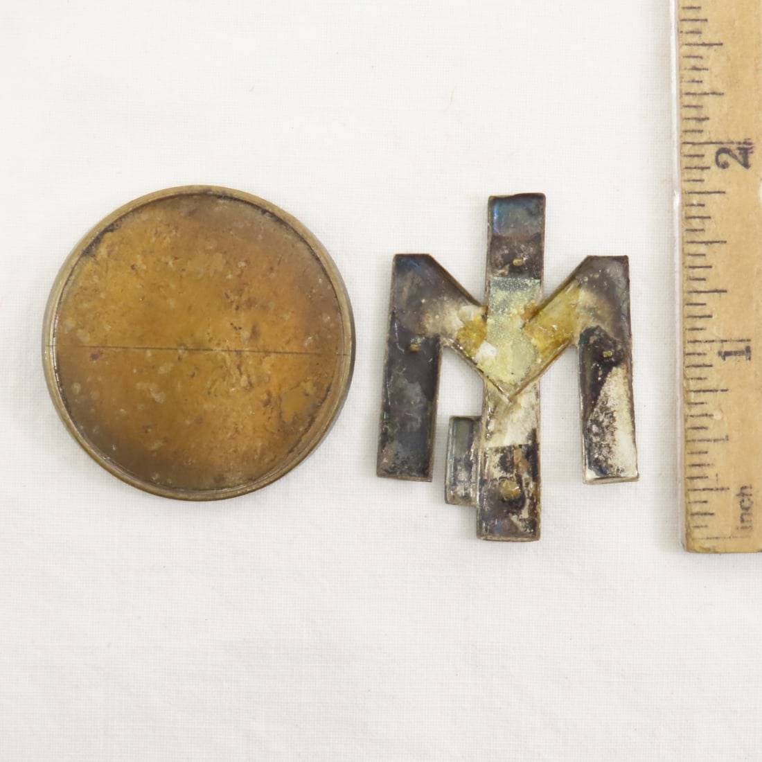 Mixed Foreign Military Insignia, Polish, British - 10