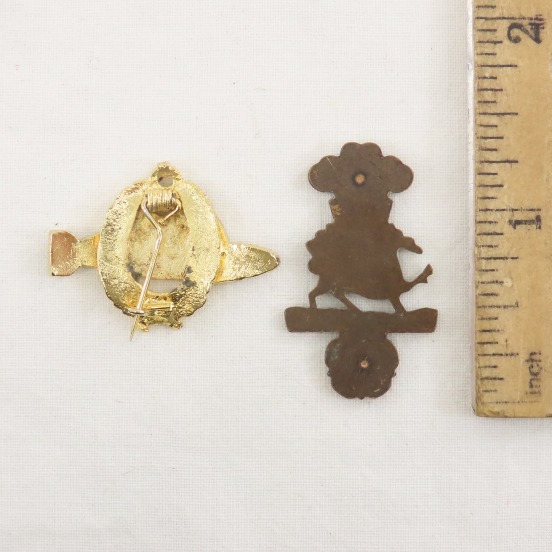 Mixed Foreign Military Insignia, Polish, British - 17