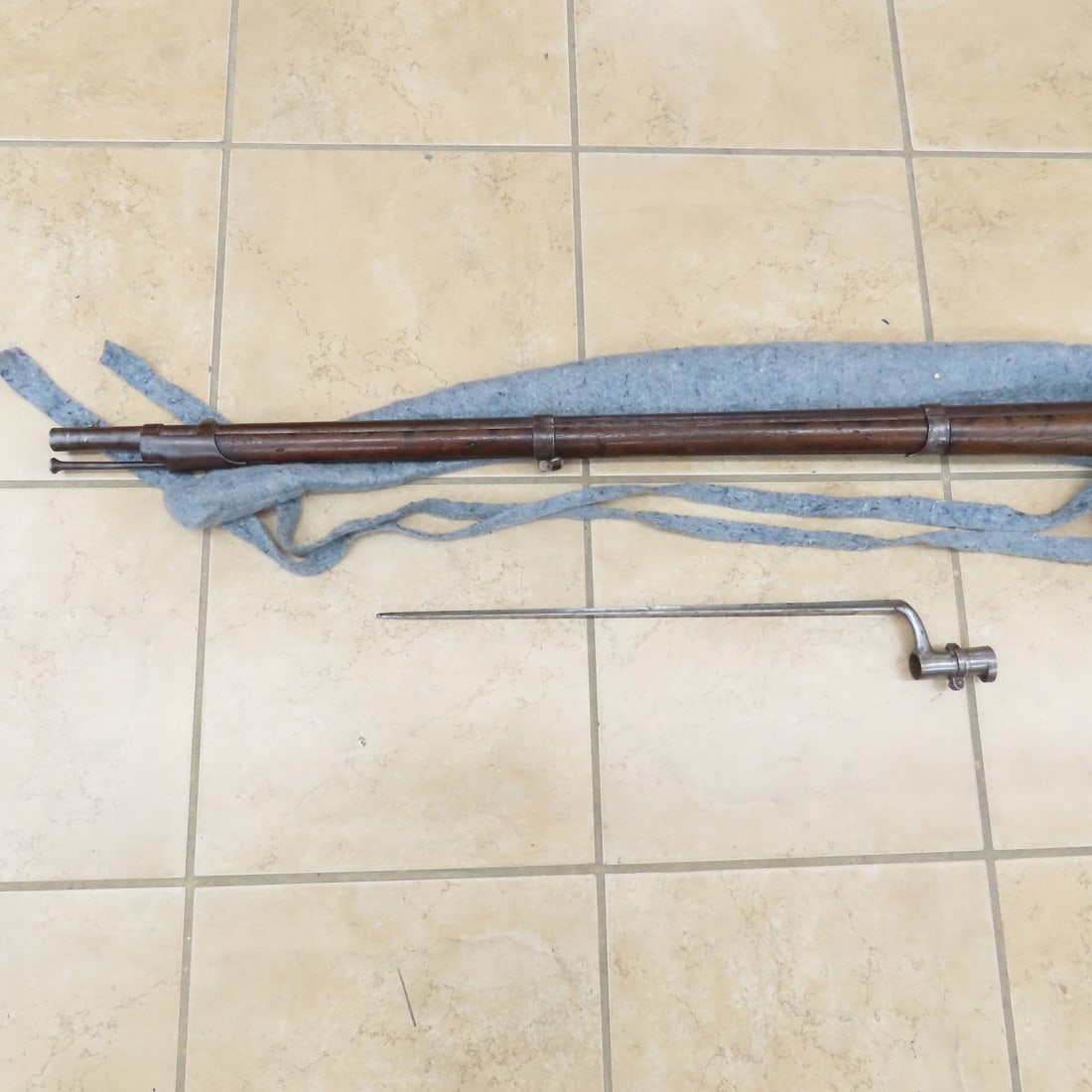 US 1816 A. Waters Percussion Conversion Rifle - 5