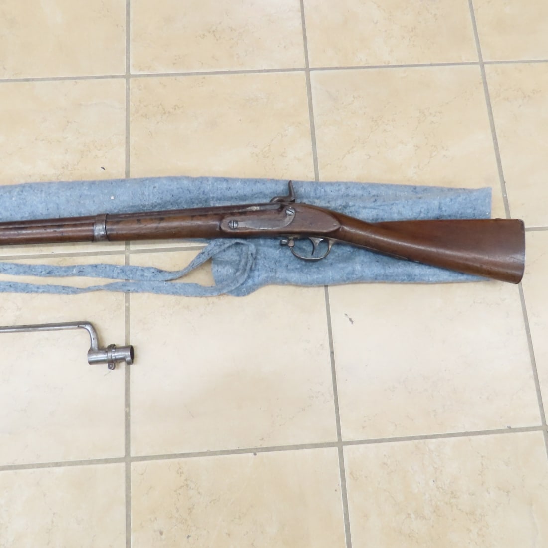 US 1816 A. Waters Percussion Conversion Rifle - 6