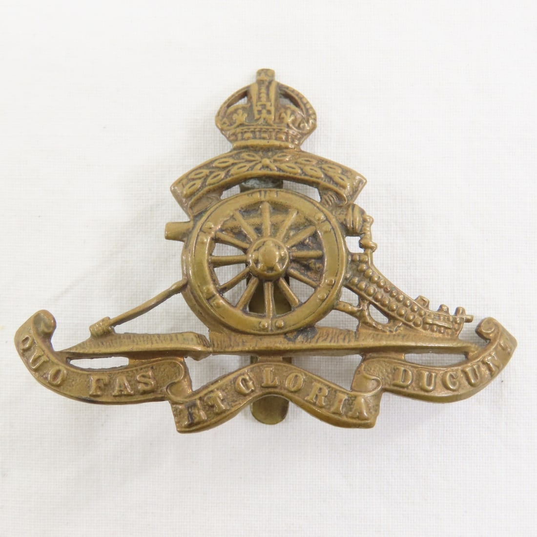 British Army Cap Badges, Royal Artillery - 10