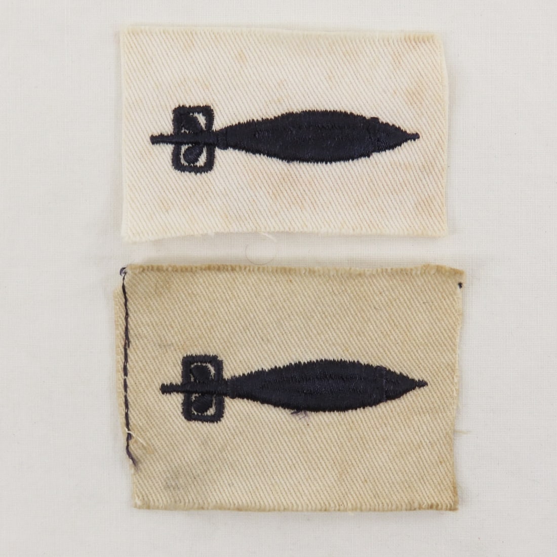 WWII USN Gun Captain, Torpedoman patches & more - 16