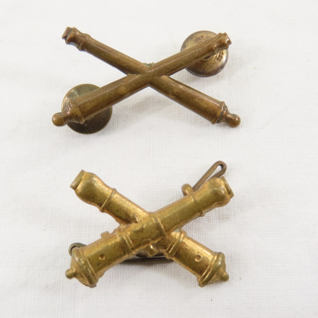 Spanish American & WWI insignia, Crossed Cannons - 10
