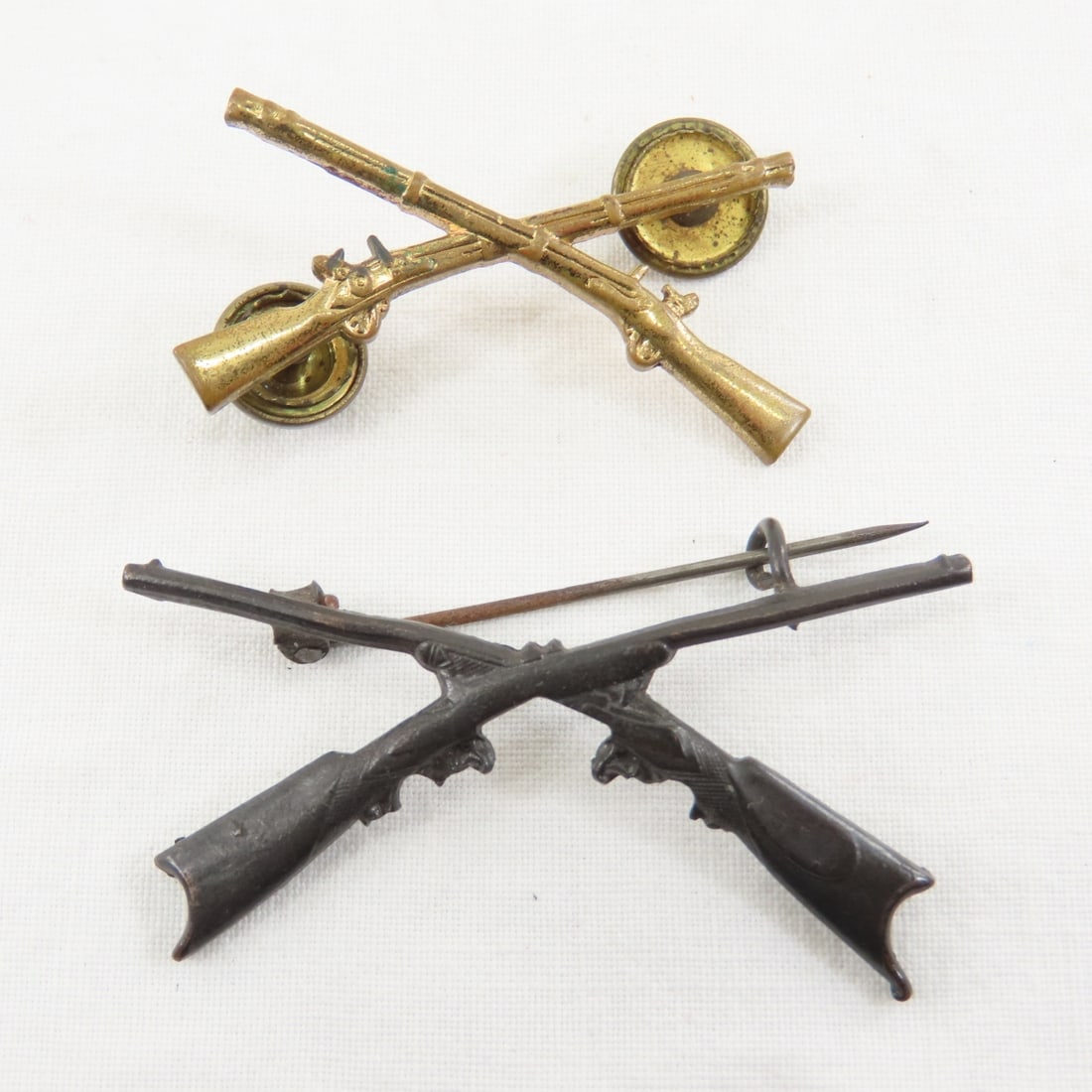 Spanish American & WWI insignia, Crossed Cannons - 6