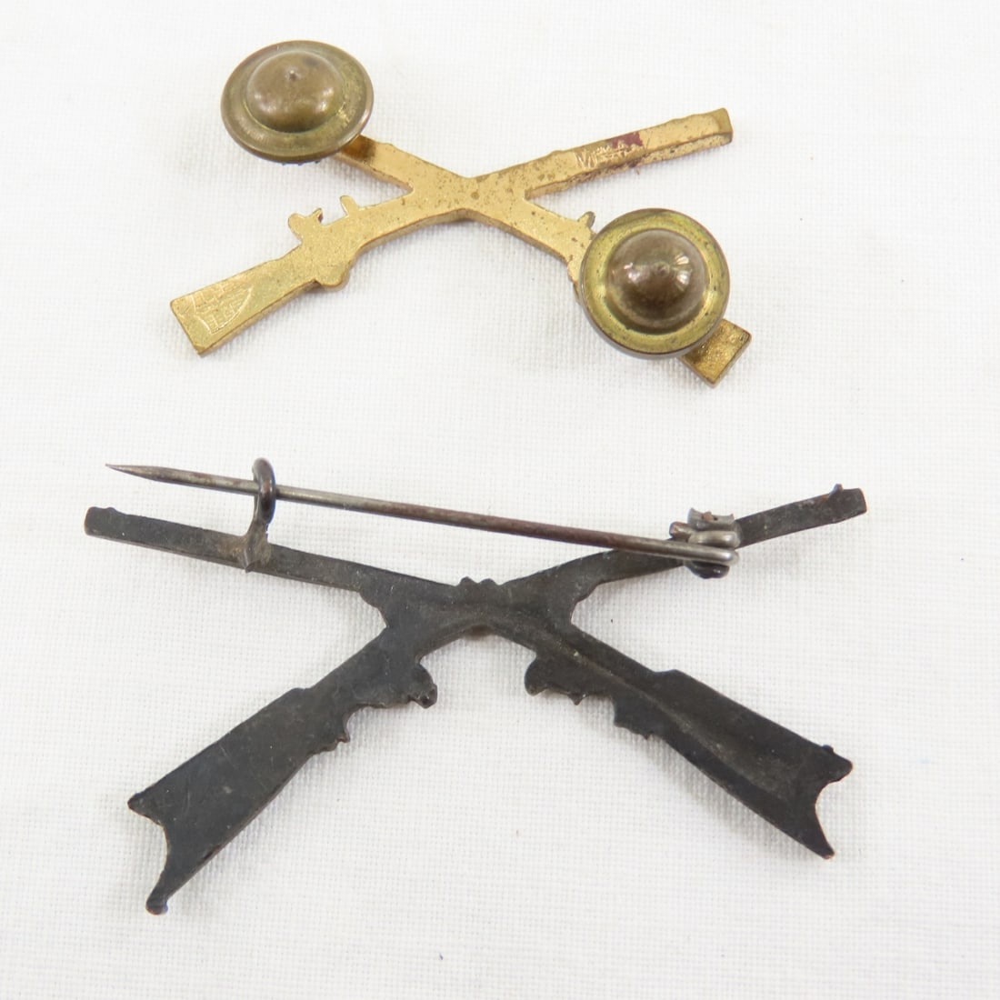 Spanish American & WWI insignia, Crossed Cannons - 7