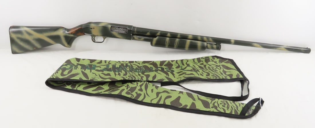 Western Field M550AD 12 GA Pump Action Shotgun: Western Field M550AD 12 GA Pump Action Shotgun - SN# 105501, 30" full choke barrel with front bead sight, 2 3/4" or 3" chamber, ribbed wood forearm and pistol grip stock, hand painted camo throughout,