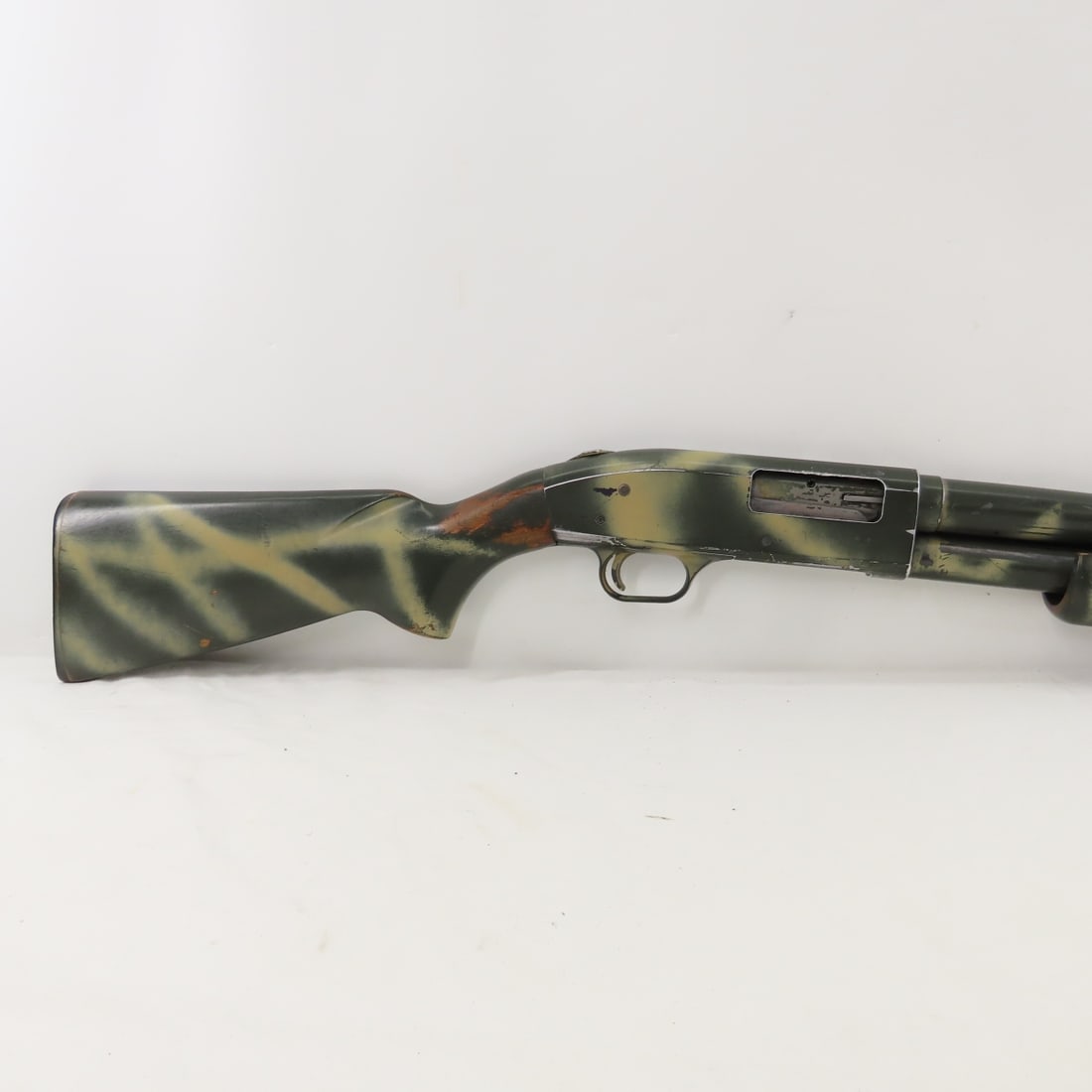 Western Field M550AD 12 GA Pump Action Shotgun - 2