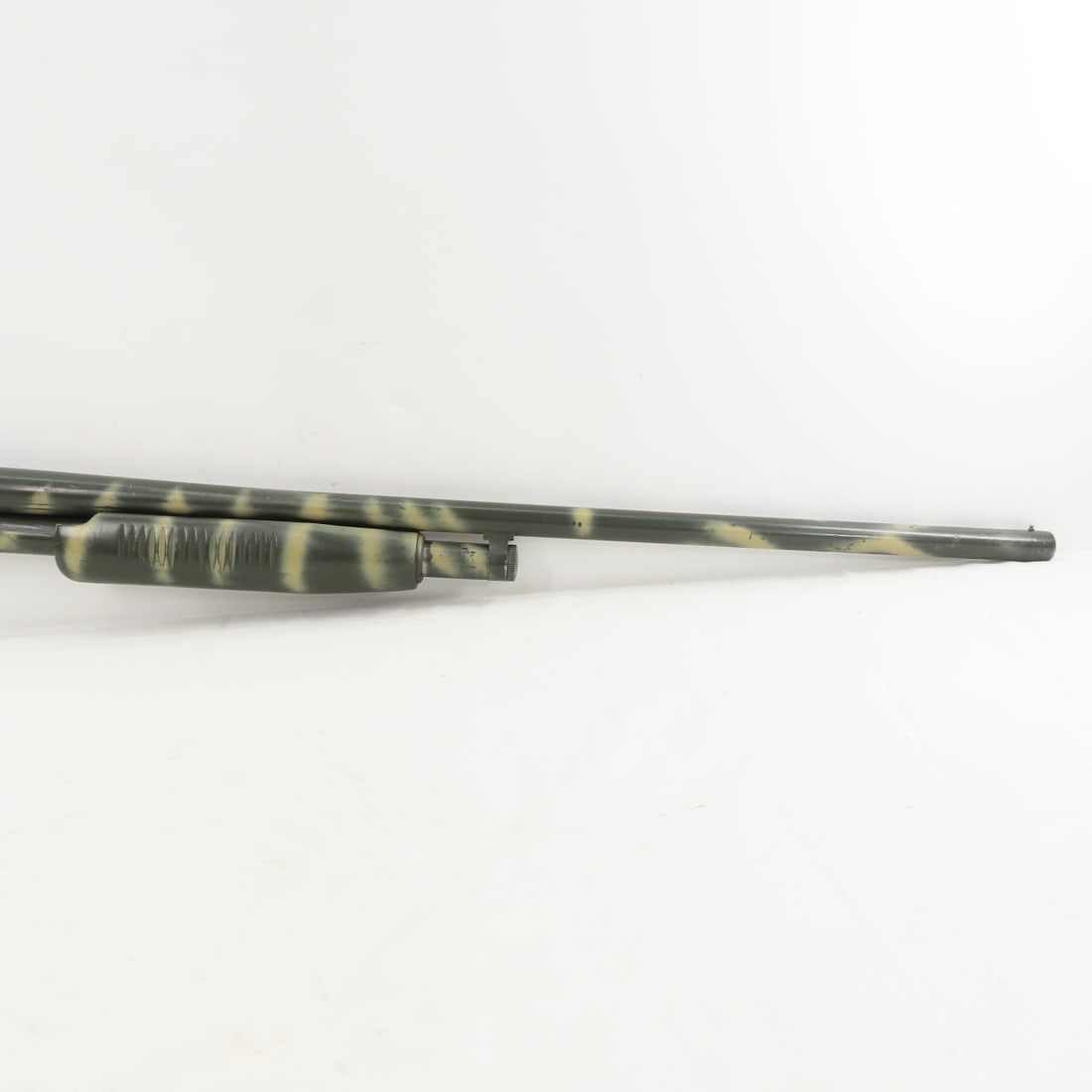 Western Field M550AD 12 GA Pump Action Shotgun - 3