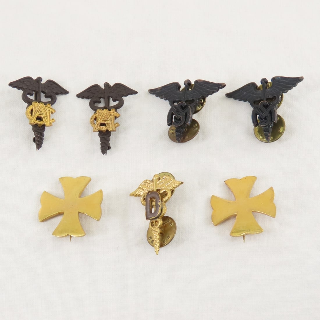 7 SpanAm War Era Medical & Dental Corps Insignia (1 of 11)