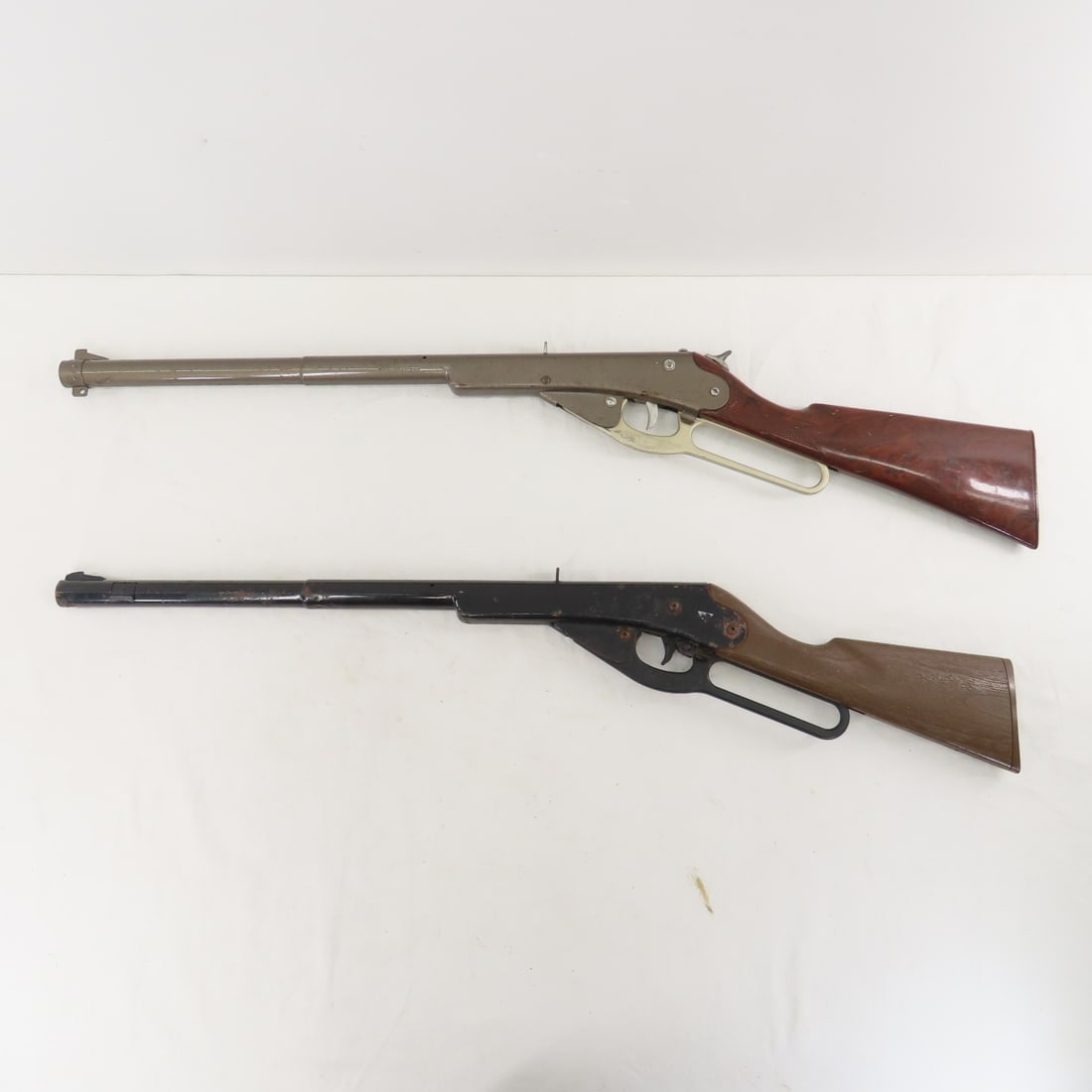 Daisy Model 105 B Air Rifle & #960 Training Rifle - 4