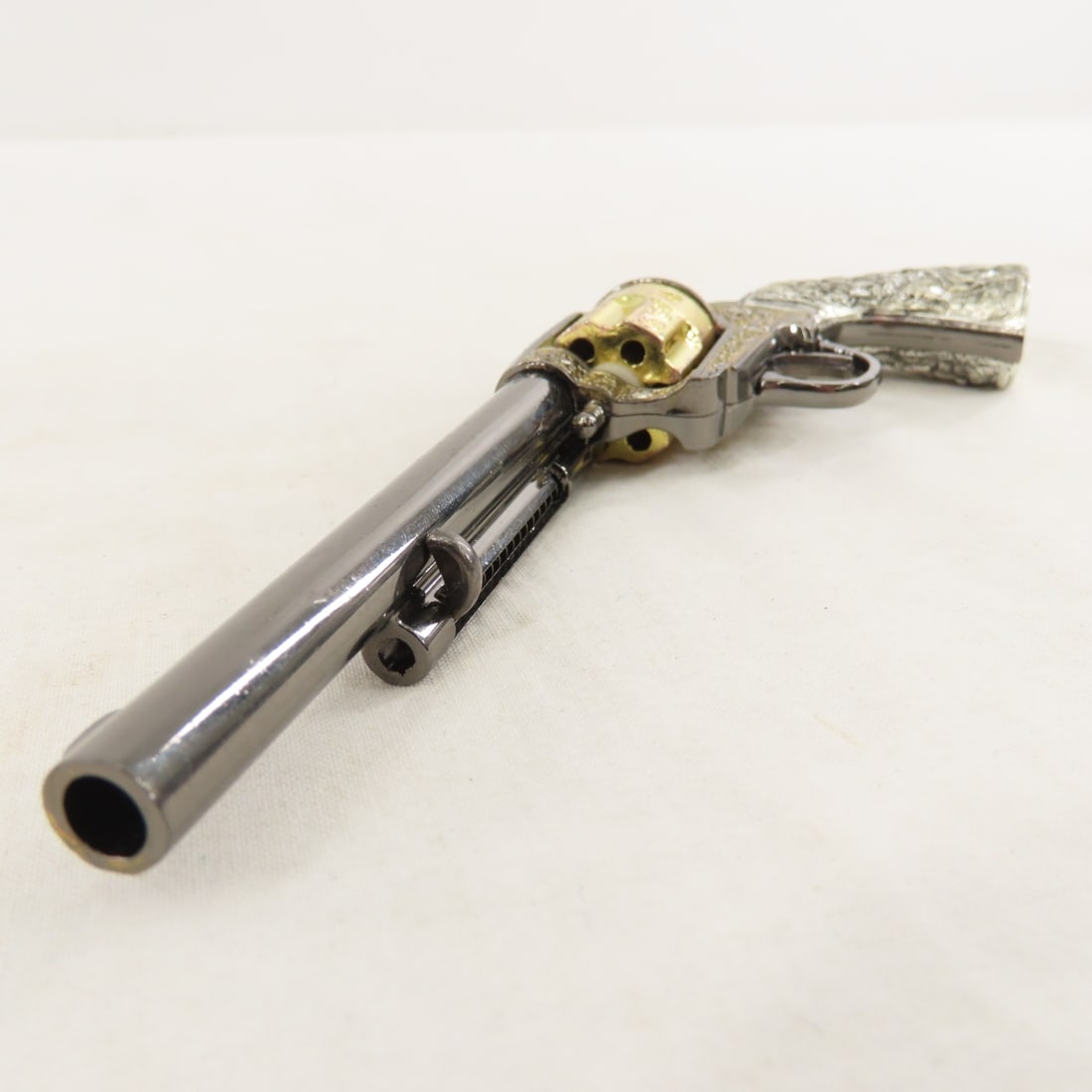 Metal 7 inch Replica .45 M1873 Colt Revolver - 8