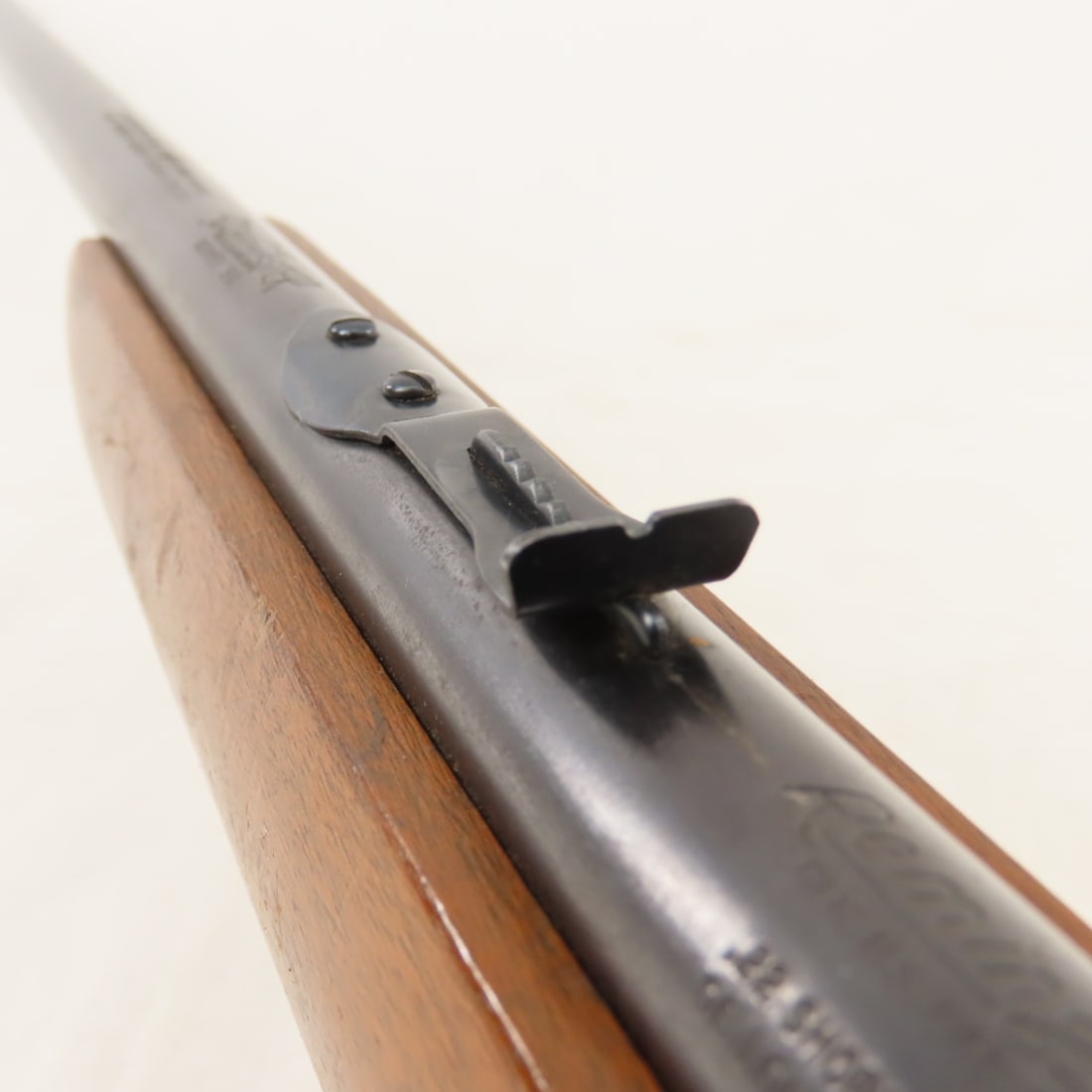 Remington Scoremaster 511 .22 S,L,LR Rifle - 10