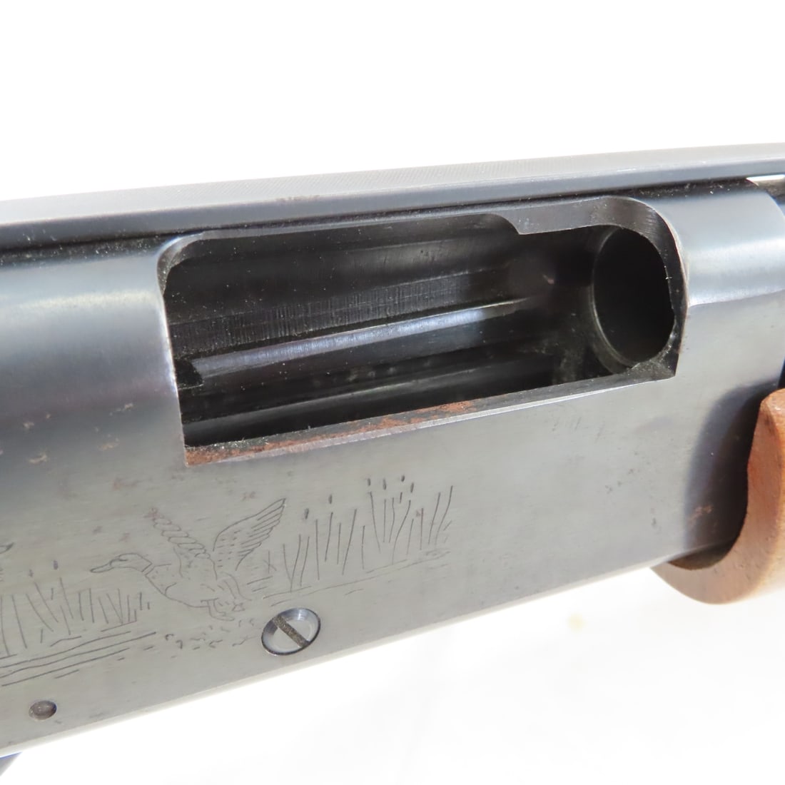 Hiawatha Model 130 VR 12GA Pump Action Shotgun - 8