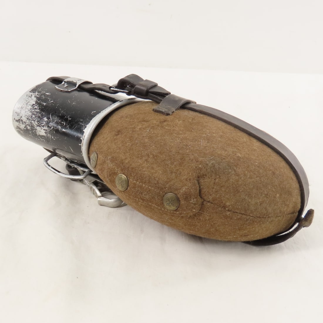WWII German M31 Canteen with cup - 2