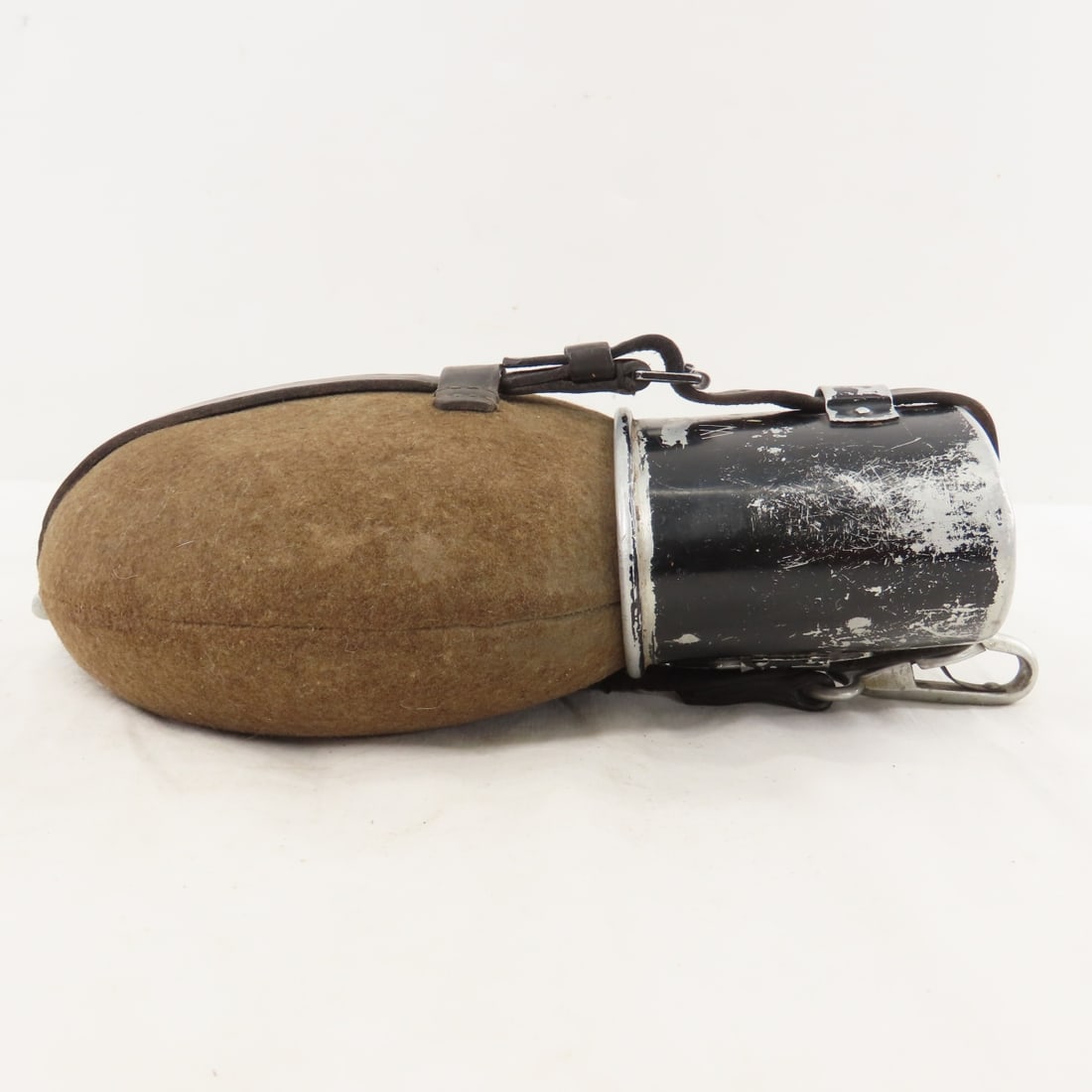 WWII German M31 Canteen with cup - 5