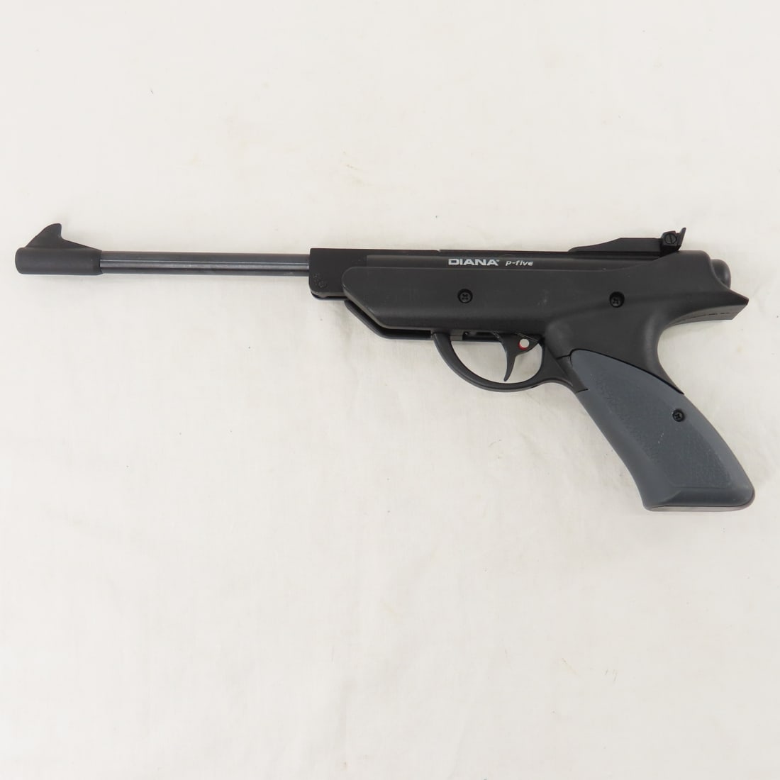 Diana P-5 Air Pistol & Daisy Powerline 901 rifle - 11